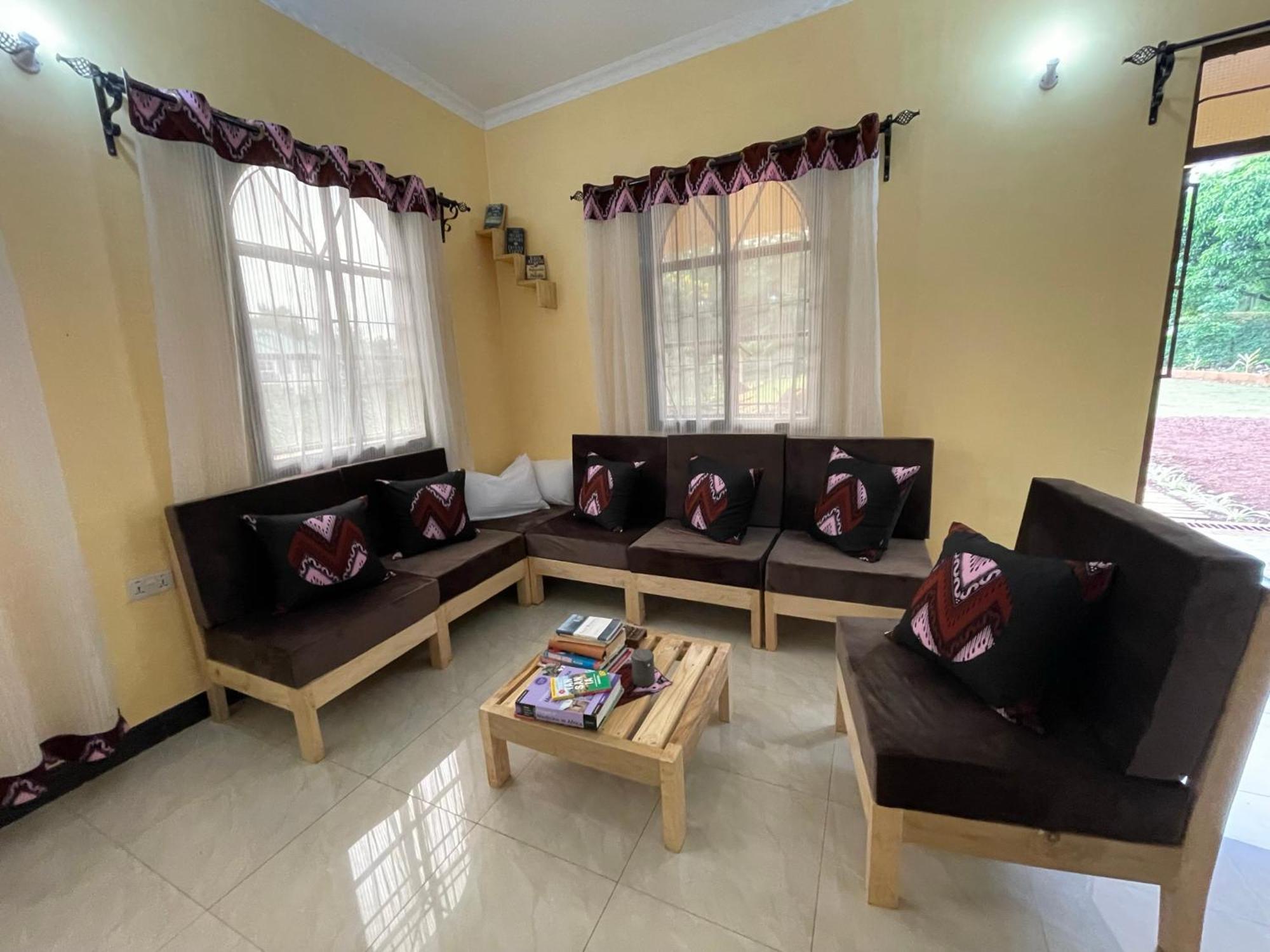 Home Feeling Kilimanjaro Moshi Ngoại thất bức ảnh